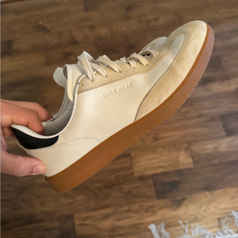 Cole Haan Leather/Suede Sneaker- Size 8.5